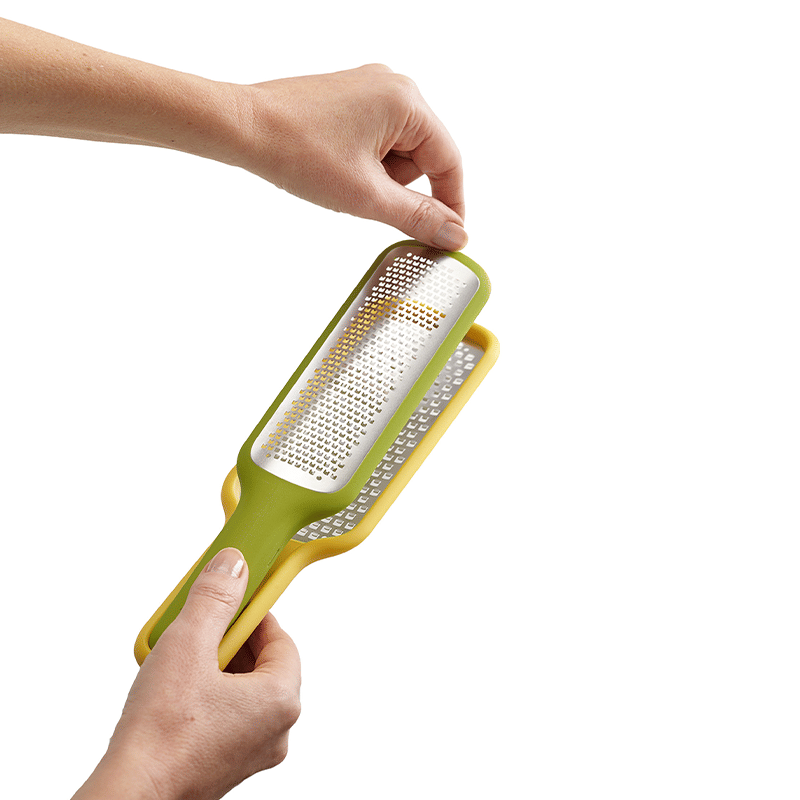 ชุดที่ขูดชีสและผิวผลไม้พร้อมปลอกเก็บ JOSEPH JOSEPH รุ่น NEST™ สี GREEN & YELLOW N1000087_2
